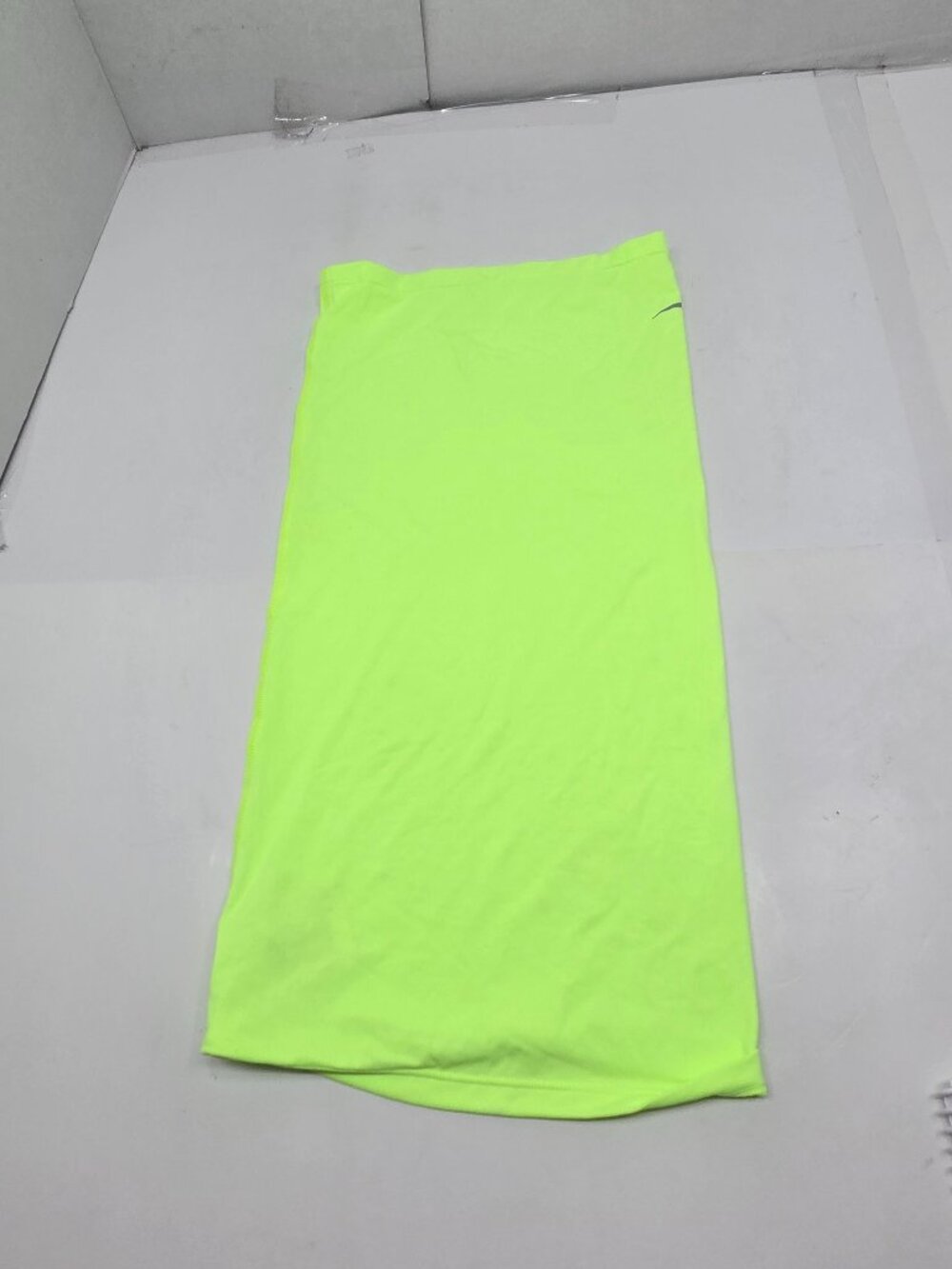Nike Dri-FIT Wrap 2.0 Ghost Green Neck Gaiter Unisex